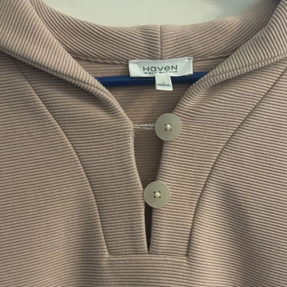 Pullover - Picture 2 of 4